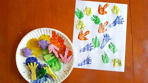 DIY Animal Tracks Activities & Nature Art - Play with Science