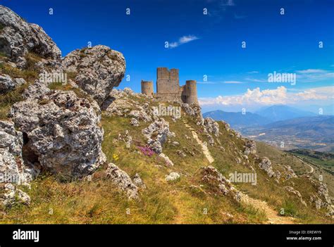 Rocca Calascio castle Stock Photo - Alamy