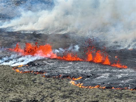 Iceland volcanic eruption just miles from capital caught on incredible ...