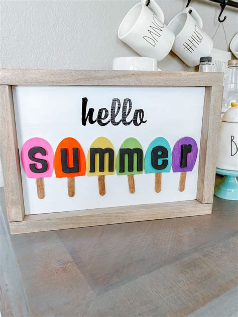 DIY Summer Sign Made Using Wood, Popsicle Sticks and Paint