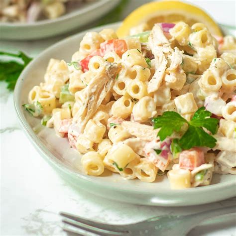 Chicken Macaroni Salad Recipe - Creamy and Flavorful! - Chenée Today