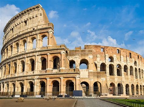 19 Historic Buildings to Visit in Rome, Italy | Britannica