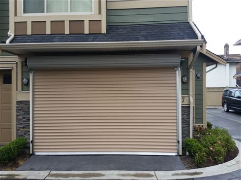 Residential Roll Up Garage Door | Garage Doors Repair