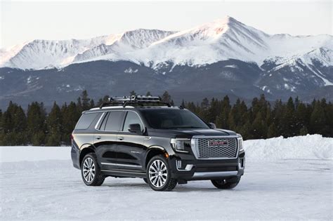 The 2021 GMC Yukon Just Dethroned the Chevy Tahoe