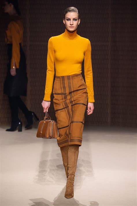 Fall RTW 2019: Hermès | Paris fashion week, Womens fashion, Fashion ...