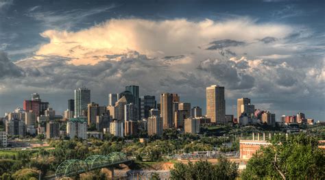 File:Downtown-Skyline-Edmonton-Alberta-Canada-Stitch-01.jpg - Wikimedia ...