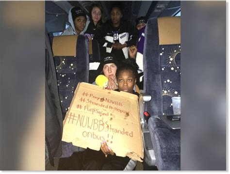 Bus carrying Niagara University women's basketball team stranded during ...