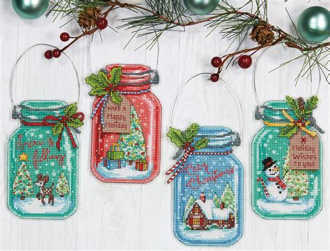 Christmas Counted Cross Stitch Patterns – Free Patterns