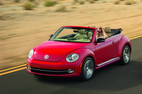 2013 Volkswagen Beetle Convertible Revealed - autoevolution