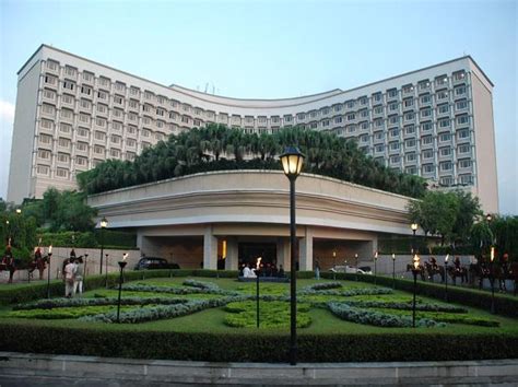 Tata's Taj look to sell hotel assets as it braces for slump in economy ...