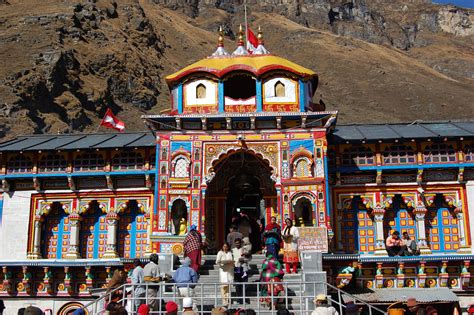 Badrinath Mandir - Badrinath, Uttarakhand . India | Tourism india ...