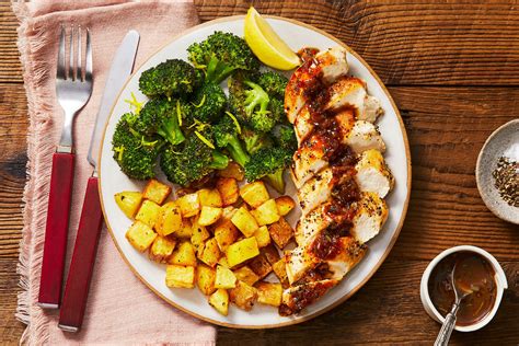 Share me on Pinterest Roasted Broccoli, Roasted Potatoes, Hello Fresh ...