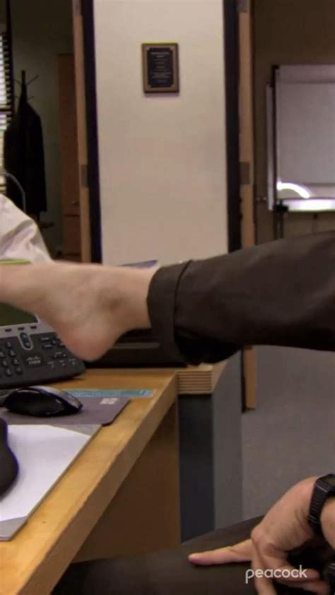 “20 minutes Jim!” | Office bloopers, The office, The office dwight