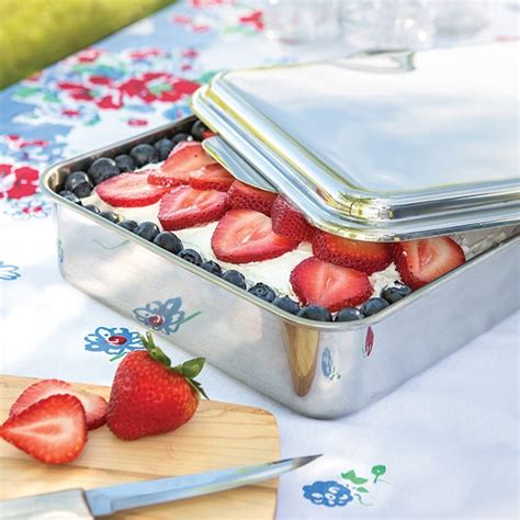 Stainless Steel Cake Pan With Lid, Baking Supplies - Lehman's