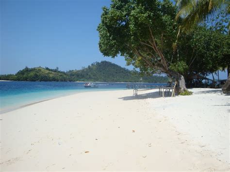 Ragam Wisata dan Kuliner Indonesia: Anyer beach Banten Indonesia