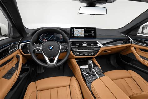 2021 BMW M550 - Specs, Prices, MPG, Reviews & Photos | Cars.com