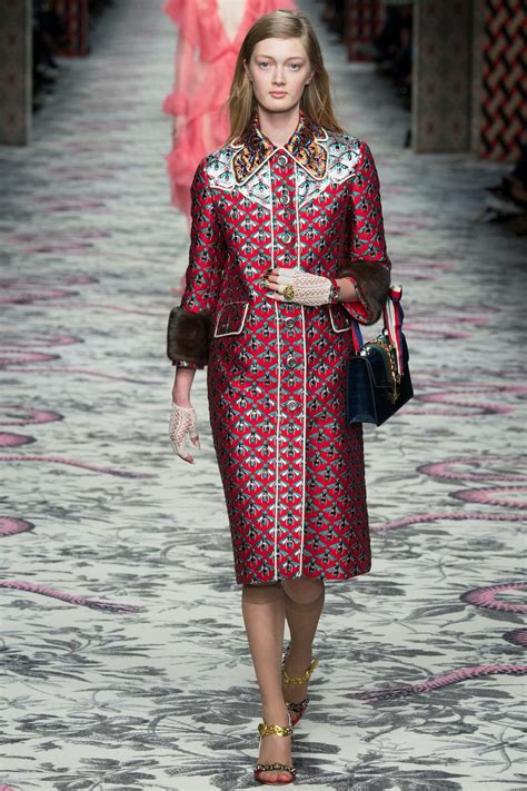 Gucci Spring Summer 2016 Collection | Fashion, Runway fashion, Fashion week