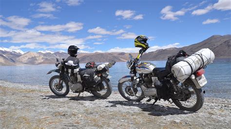 Best Leh Ladakh bike trip packages - Techcrams