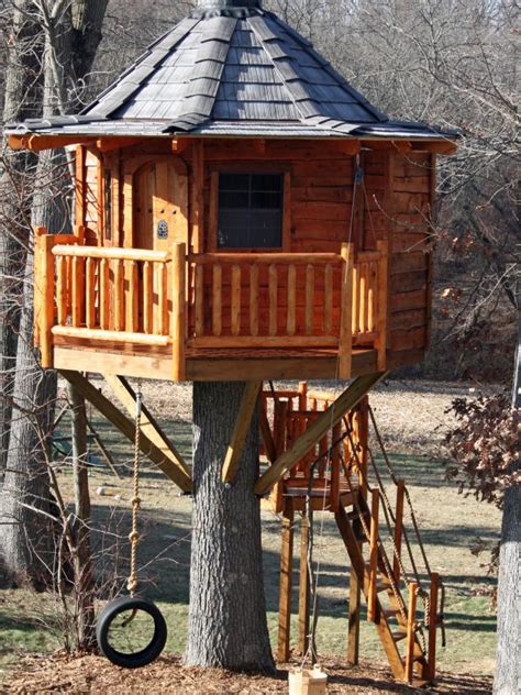 Treehouse Designers Guide: Tree Top Builders | HGTV