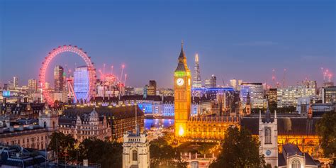 London skyline captured in stunning panoramas - Julian Elliott Photography