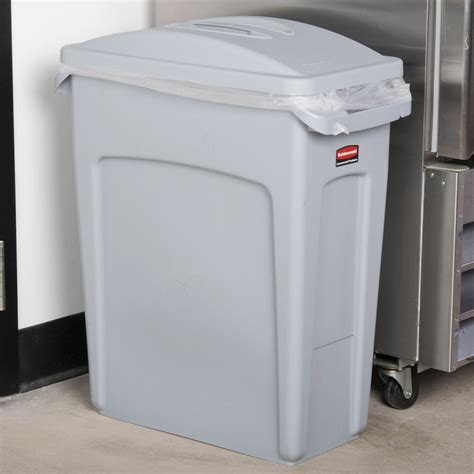 Rubbermaid Slim Jim 16 Gallon Light Gray Trash Can with Light Gray ...