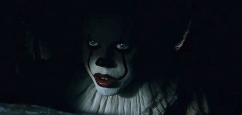 'It' Opening Scene: Watch The Creepy Introduction Of Pennywise The ...