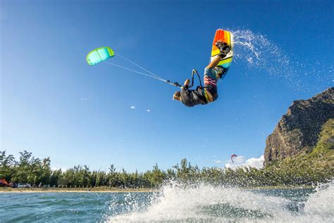 Kitesurfing Lessons - Emerald Coast Kite Boarding Lessons