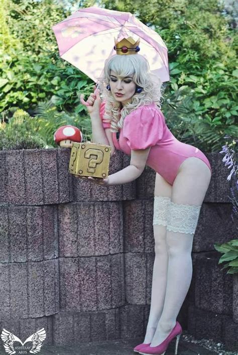 Cosplay da Peach (Super Mario) | Princesa peach, Cosplay, Princesa ...