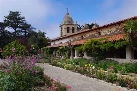 Mission San Carlos Borromeo del rio Carmelo - Carmel, CA. | California ...