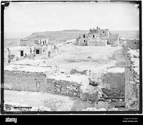 Tewa pueblo hi-res stock photography and images - Alamy