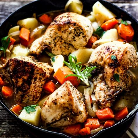 Braised Chicken with Potatoes and Vegetables - Everyday Eileen