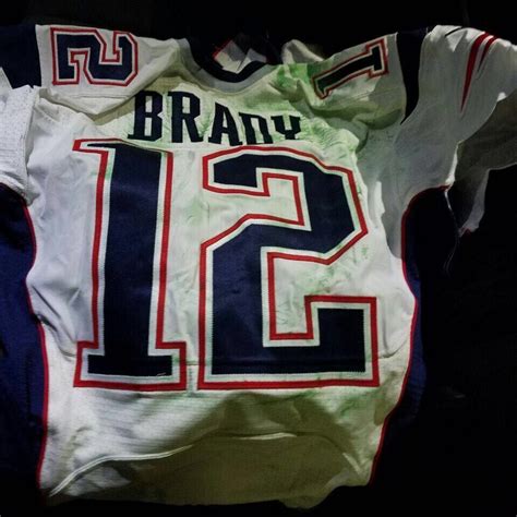 Tom Brady's Super Bowl jerseys returned to Patriots