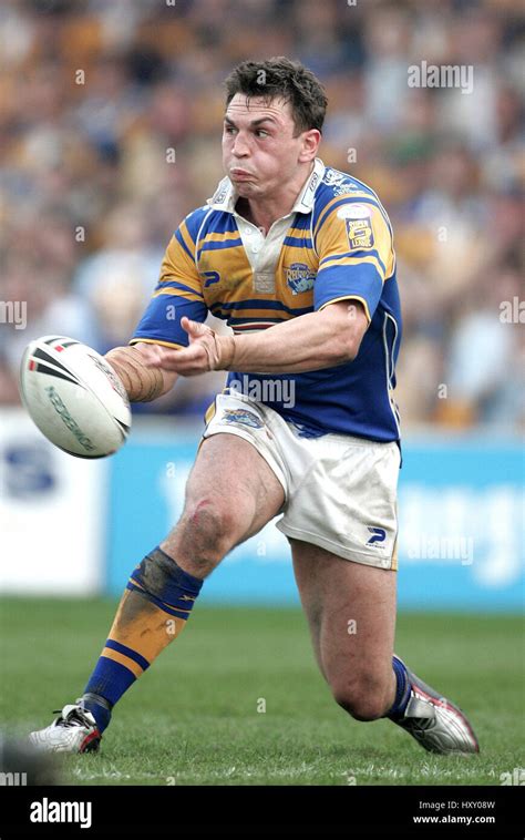 KEVIN SINFIELD LEEDS RHINOS RLFC 02 April 2005 Stock Photo - Alamy