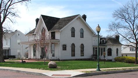 Amelia Earhart Birthplace Museum - Atchison, Kansas