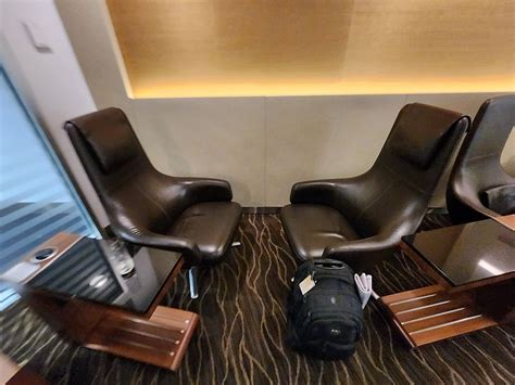 MEL: Singapore Airlines Business Class Lounge Melbourne reviews ...