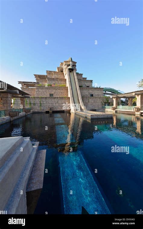 Dubai theme park slide hi-res stock photography and images - Alamy