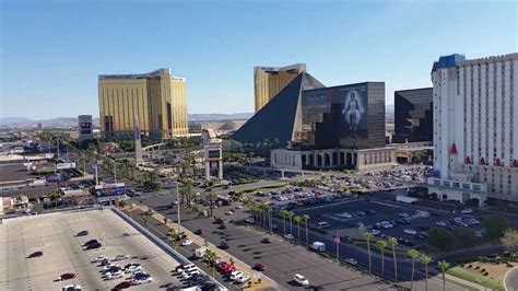 Las Vegas Luxor - YouTube