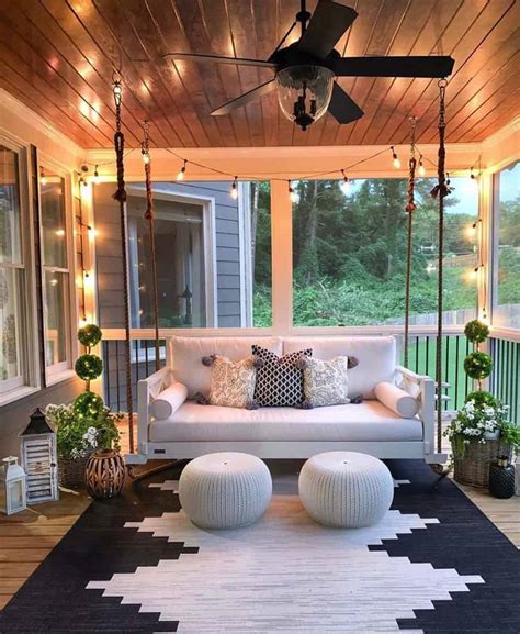 30 Gorgeous And Inviting Farmhouse Style Porch Decorating Ideas