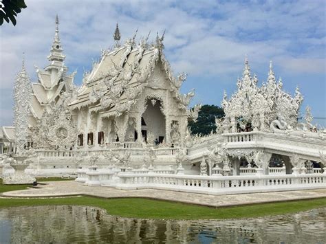 The incredible White Temple in Chiang Rai, Thailand. : travel ...