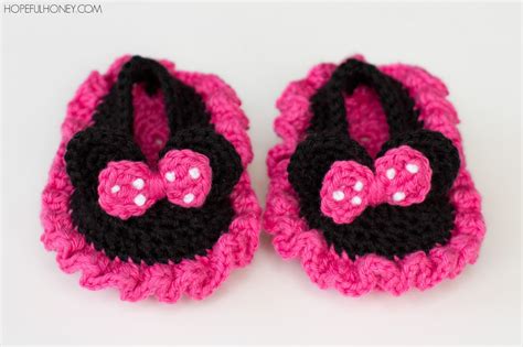 Minnie Mouse Baby Booties | Interweave