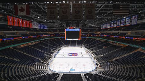 UBS Arena, Islanders' new home, has local flavor in new-age experience