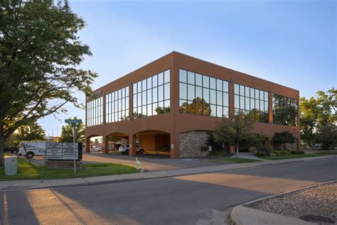 DARTMOUTH COURT OFFICE BUILDING - Western Centers