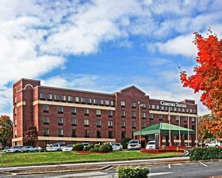 Comfort Suites Hotels in Brevard, NC by Choice Hotels