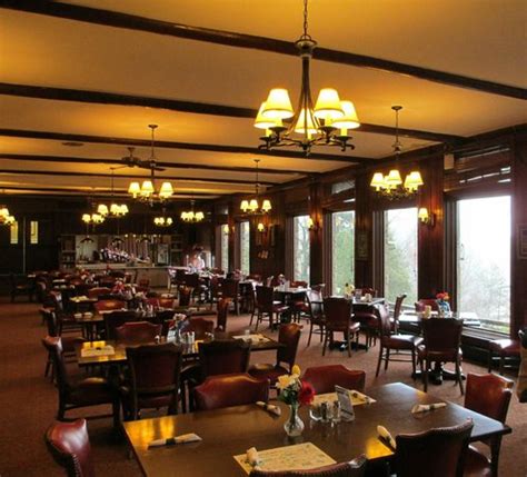 THE RIVERVIEW RESTAURANT, Corbin - Updated 2024 Restaurant Reviews ...