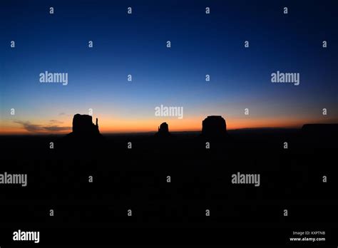 Monument Valley Sunrise Stock Photo - Alamy