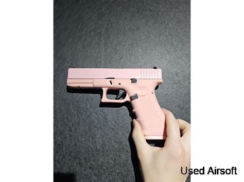 Raven EU17 pink glock GBB - Used Airsoft ' The Leading Marketplace for ...