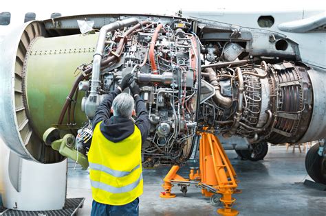 Containing aircraft engine failure - Simcenter