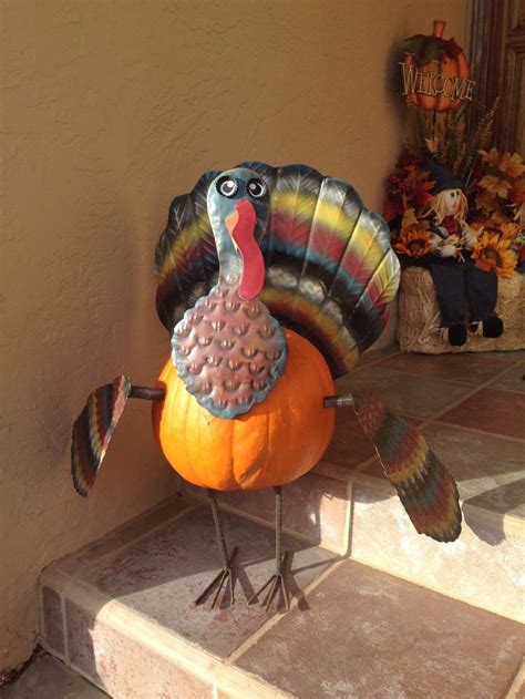 Thanksgiving decor | Thanksgiving decorations, Holiday fun, Fall decor