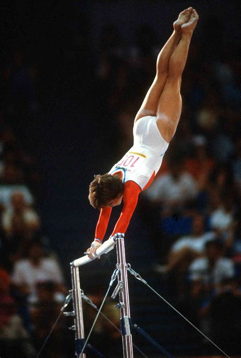 Mary Lou Retton at the 1984 Olympics: Photos