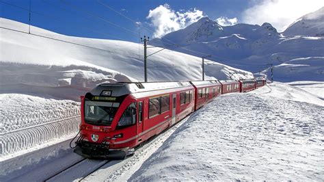 RhB Train Adventure in Switzerland - HD Wallpaper by Adnan Akhtar